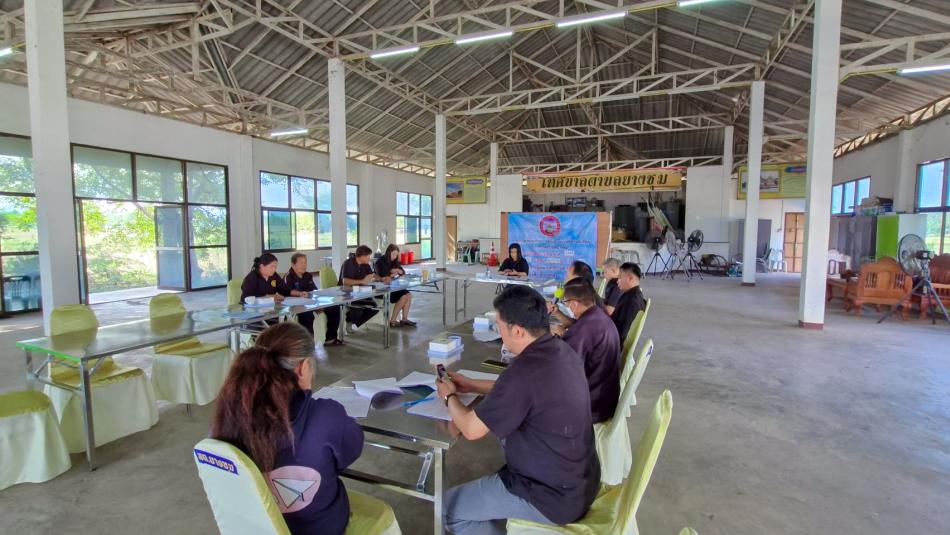 วันที่ 26 พฤศจิกายน 2568 เวลา 09:30 น. เทศบาลตำบลยางชุมได้ประชุมคณะกรรมการสนับสนุนการจัดทำแผนพัฒนาท้องถิ่น โดยมี นางรพีพรรณ ปานะถึก ปลัดเทศบาลตำบลยางชุม เป็นประธานเปิดประชุม เเละมีคณะกรรมการสนับนุนการจัดการแผนพัฒนาท้องถิ่น เจ้าหน้าที่ที่เกี่ยวข้อง เข้าร่วมประชุม ณ อาคารเอนกประสงค์สำนักงานเทศบาลตำบลยางชุม  