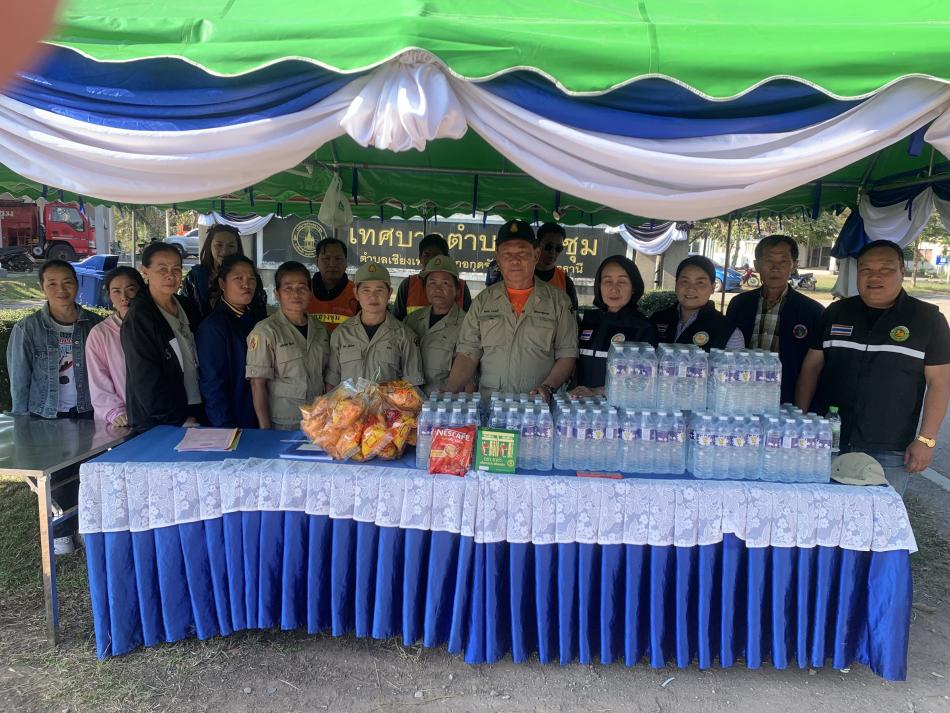 วันที่ 2 มกราคม 2569 นายสมควร ระเเพงศรี นายกเทศมนตรีตำบลยางชุม พร้อมด้วยคณะบริหาร สมาชิกสภาเทศบาลยางชุมได้ออกตรวจเยี่ยมจุดบริการประชาชนหน้าสำนักงานเทศบาลตำบลยางชุมเเละได้ออกตรวจเยี่ยมทั้ง 8 หมู่บ้าน ได้แก่ 1. หมู่3  บ้านเชียงเพ็ง 2. หมู่5  บ้านถิ่น 3.  หมู่6  บ้านจุ้ม 4.  หมู่7  บ้านโนนทอง 5.  หมู่8  บ้านหนองแปน 6.  หมู่9  บ้านหินโงม 7.   หมู่11  บ้านตาลโกน 8.   หมู่13 บ้านยางชุม